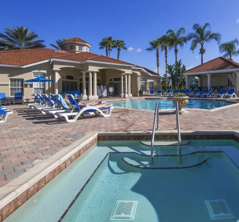 Palm Key Villa 7 bed on Emerald Island Resort
