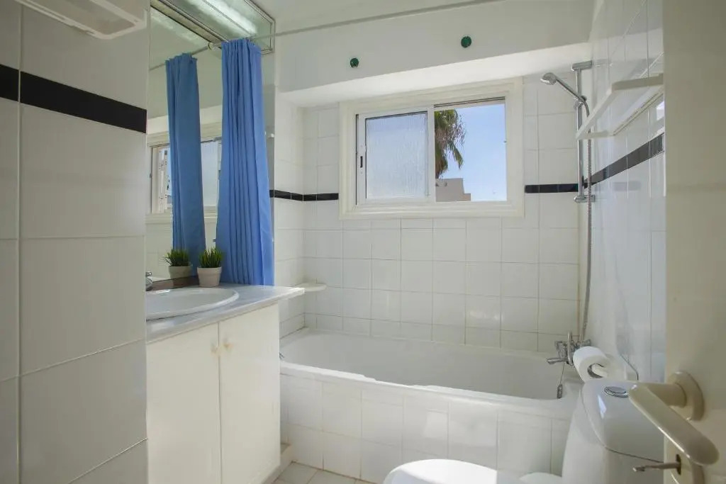 Protaras Holiday Suite Annie