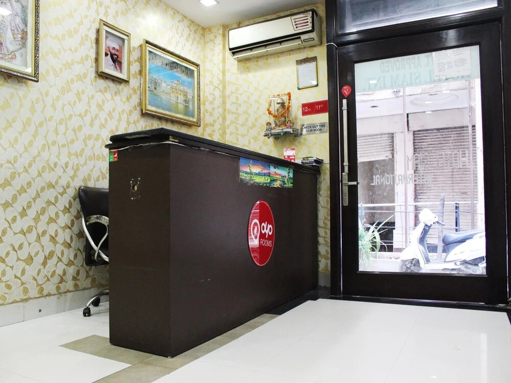 Hotel Benz International, Karol Bagh