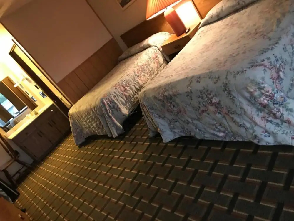 Park n Stay Inn