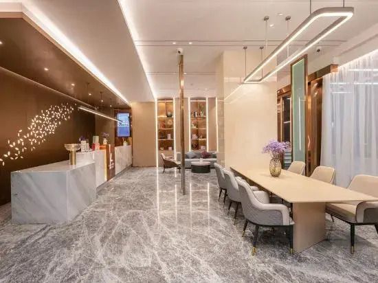 Lavande Hotel (Kunming Railway Station Wujiaba Metro Station)