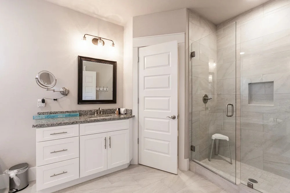 VI Suns ats of Frangista - 4 Br Home