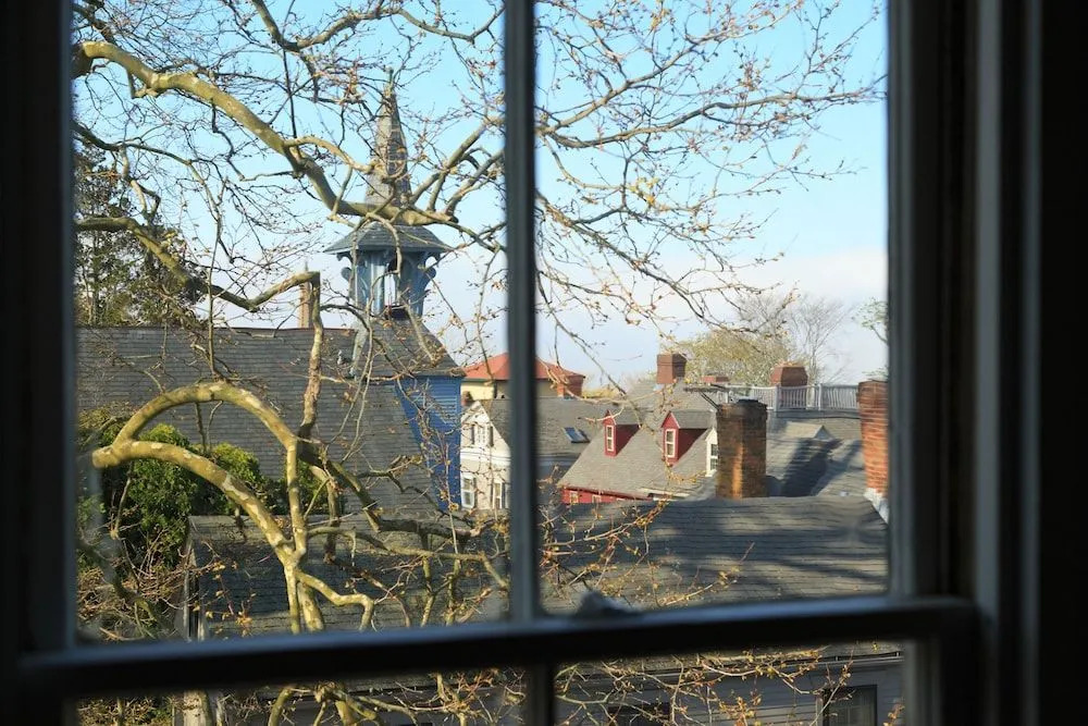 Admiral Sims' House