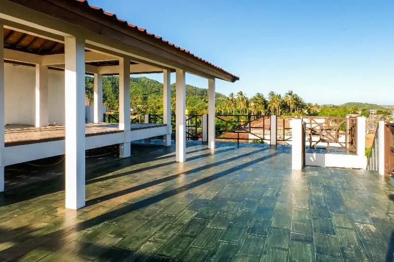 OYO 953 Family Beach Hotel