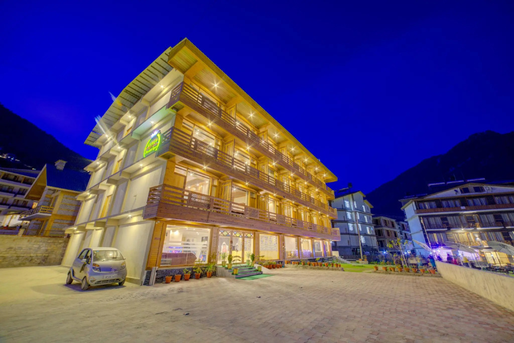 AHR Grace Resort and Spa