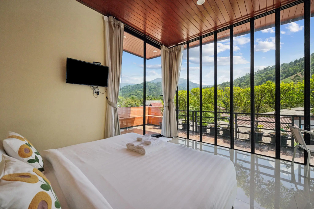 The Sky Roof Homestay @ Kiriwong