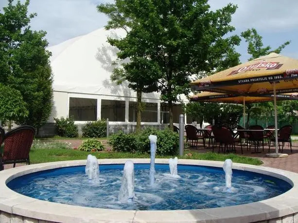 Hotel Delminium