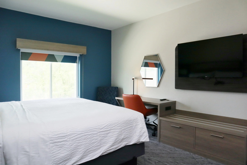 Holiday Inn Express Baton Rouge North by IHG