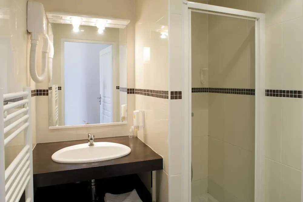 LEPI HOTEL