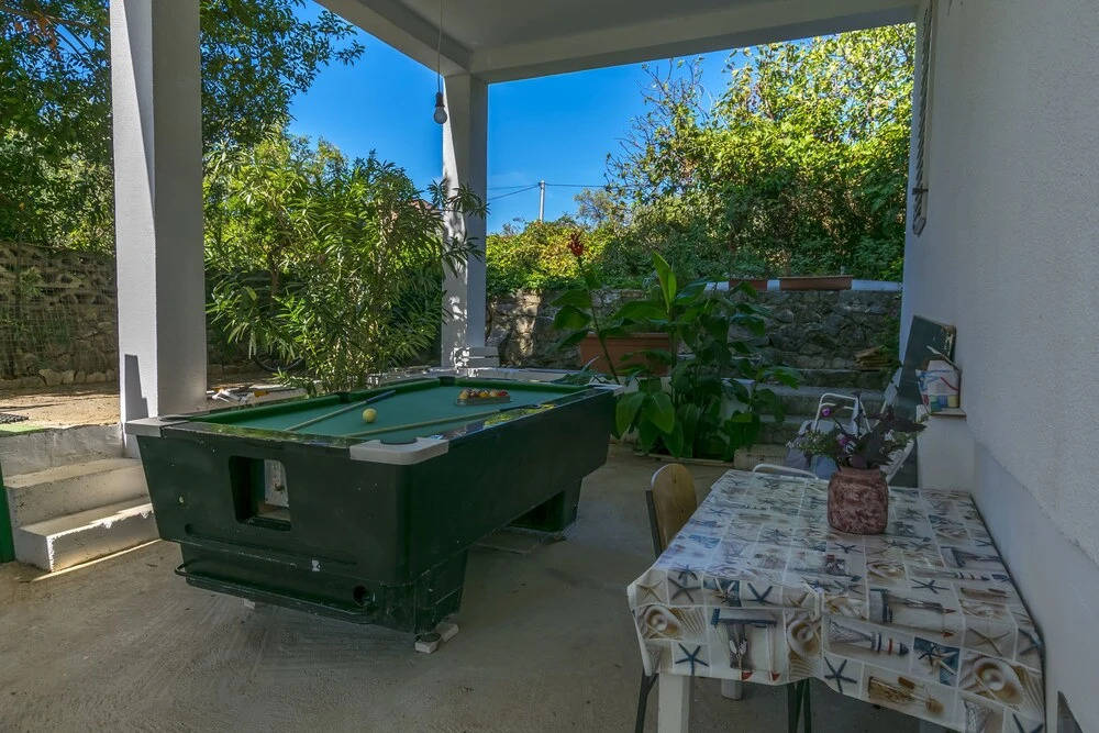 Apartment Garden by the sea
