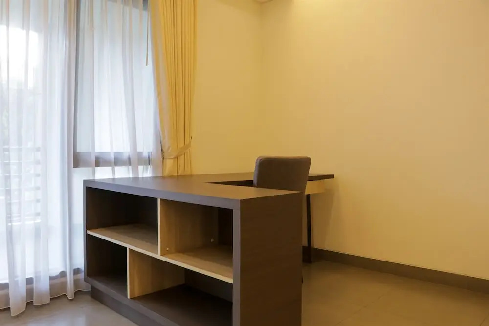 Spacious And Comfort 3Br Apartment At Simprug Park Residences