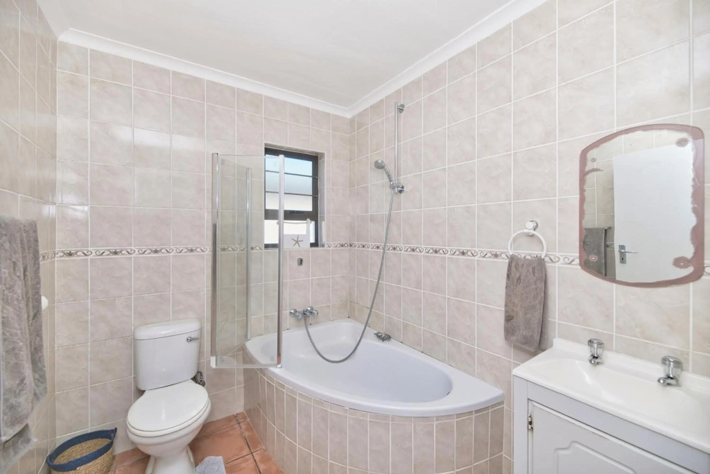 Struisbaai Holiday Home
