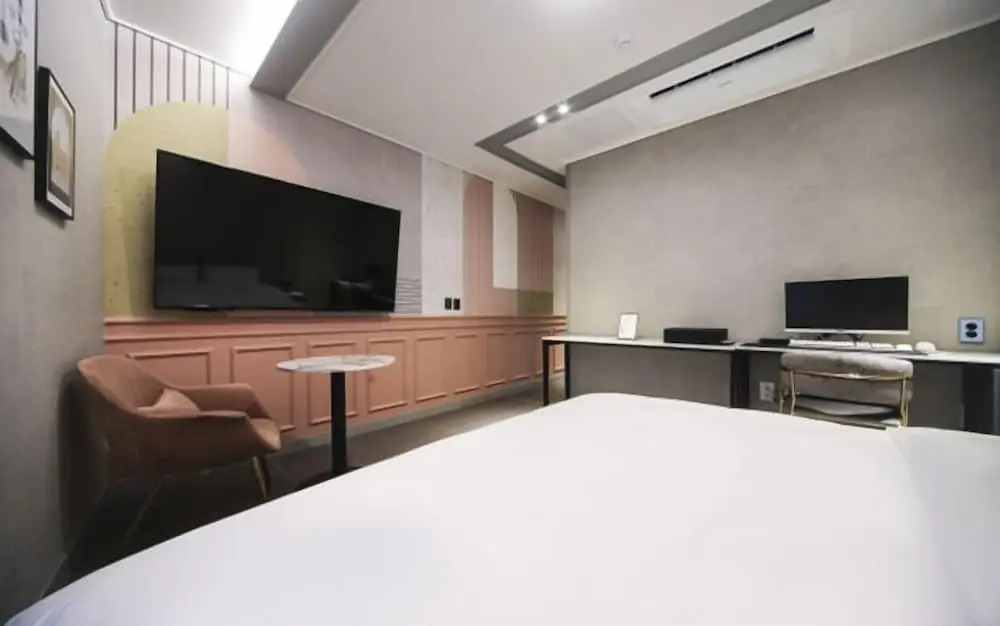 Jinhae Lian Hotel