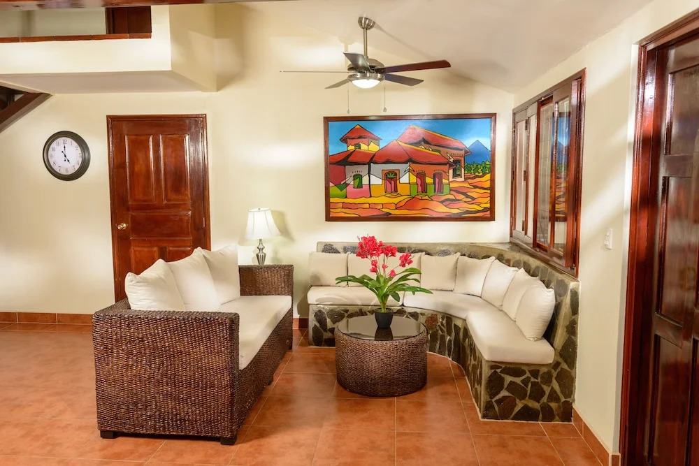 Apoyo Resort & Conference Center