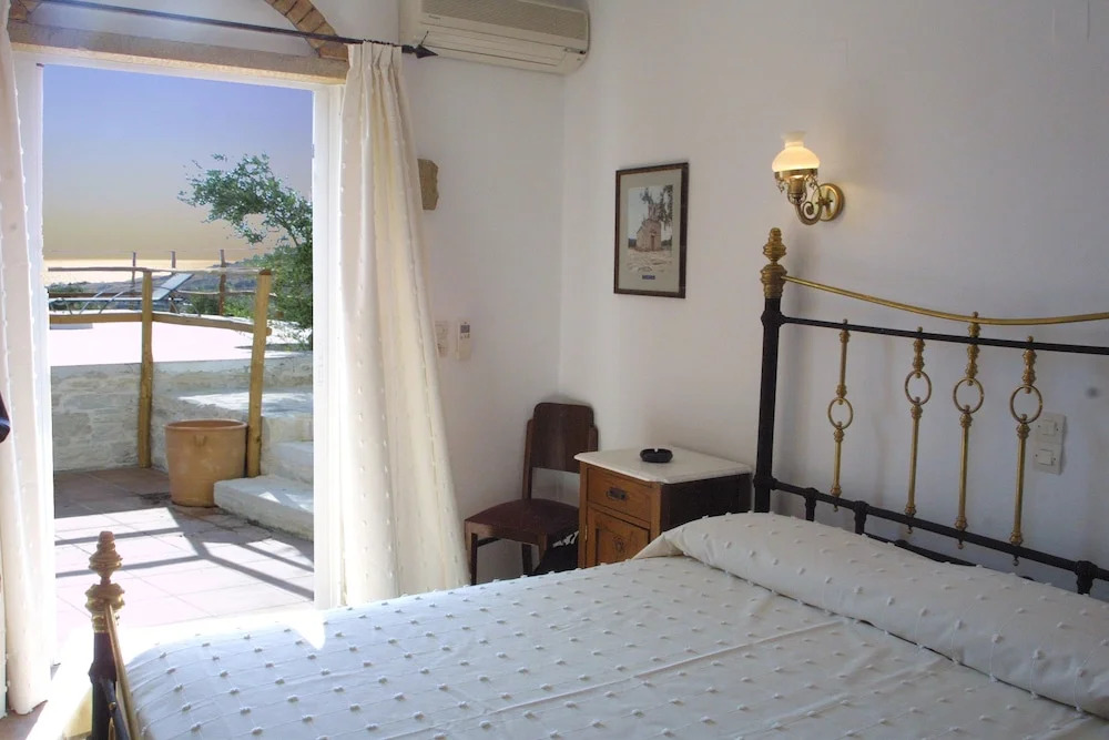 Phaestias Terra Villas