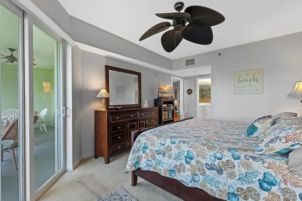 Oceanwalk 15-302
