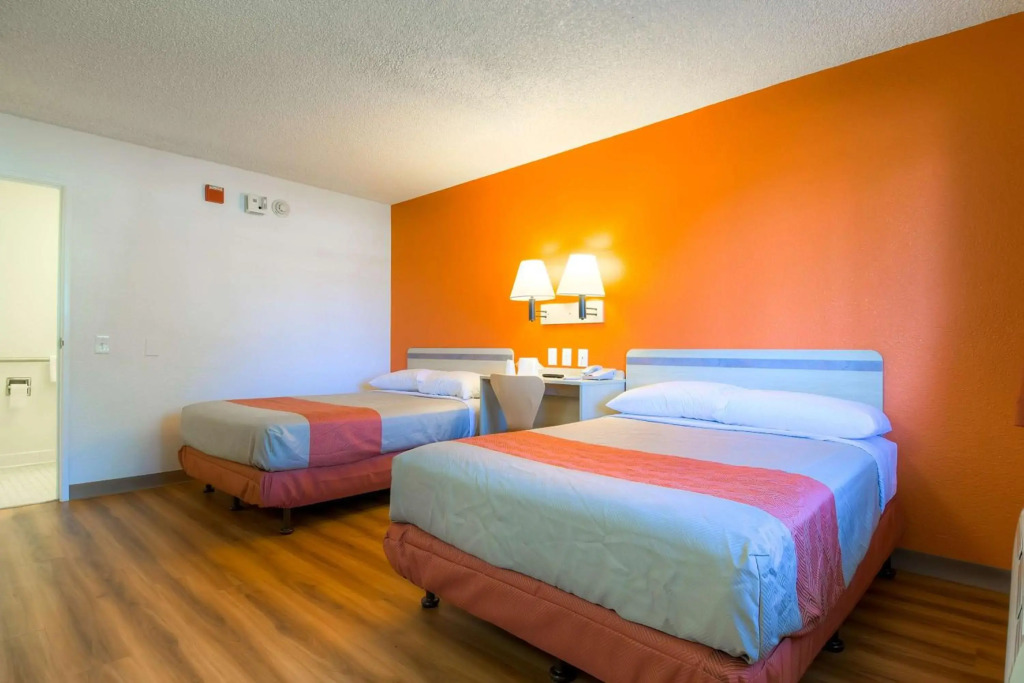 Motel 6-Rancho Mirage, CA - Palm Springs