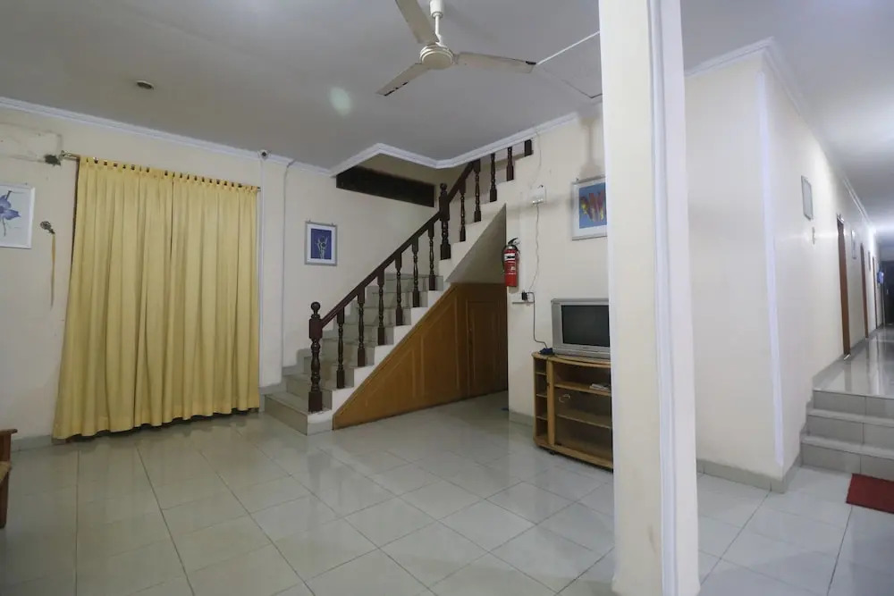 RedDoorz near Hermina Hospital Palembang