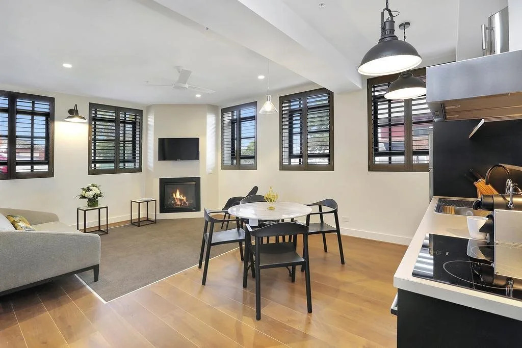 THE DEVLIN APARTMENTS 1 Bedroom Apartment near GMHBA stadium in Geelong - LG03