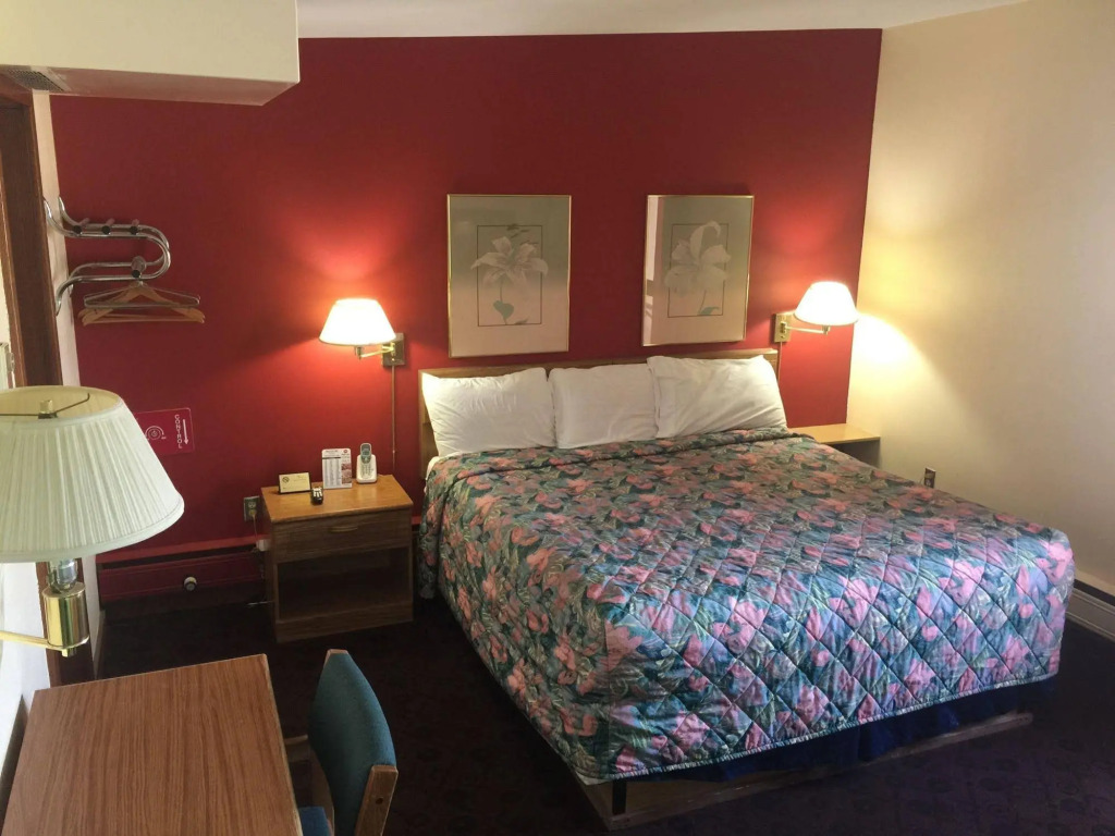 Executive Inn Owatonna Hwy 35