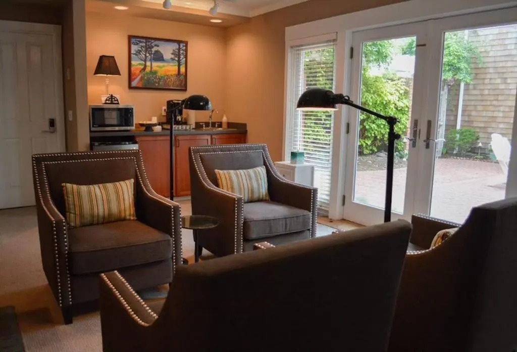 Cannon Beach Hotel Collection