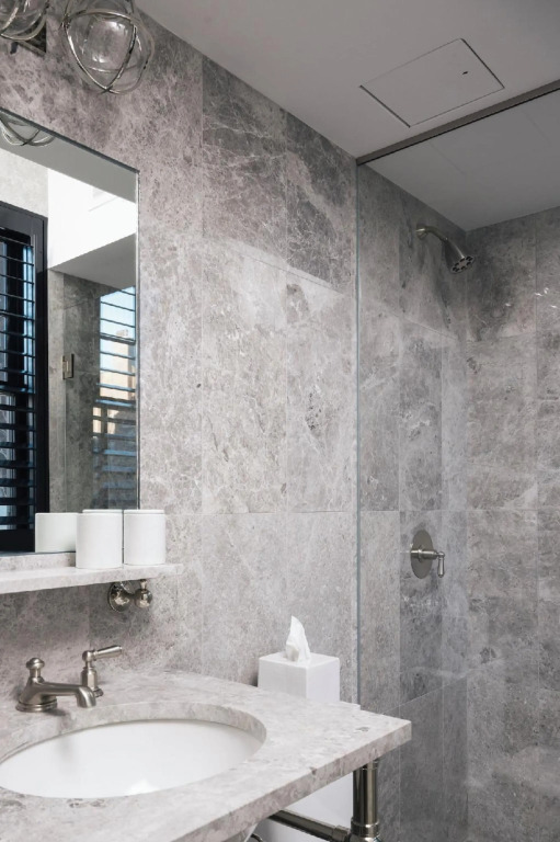 Beacon Hill Hotel