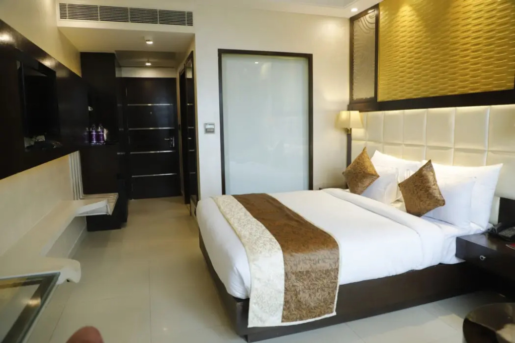 Udman Hotel Chhattarpur