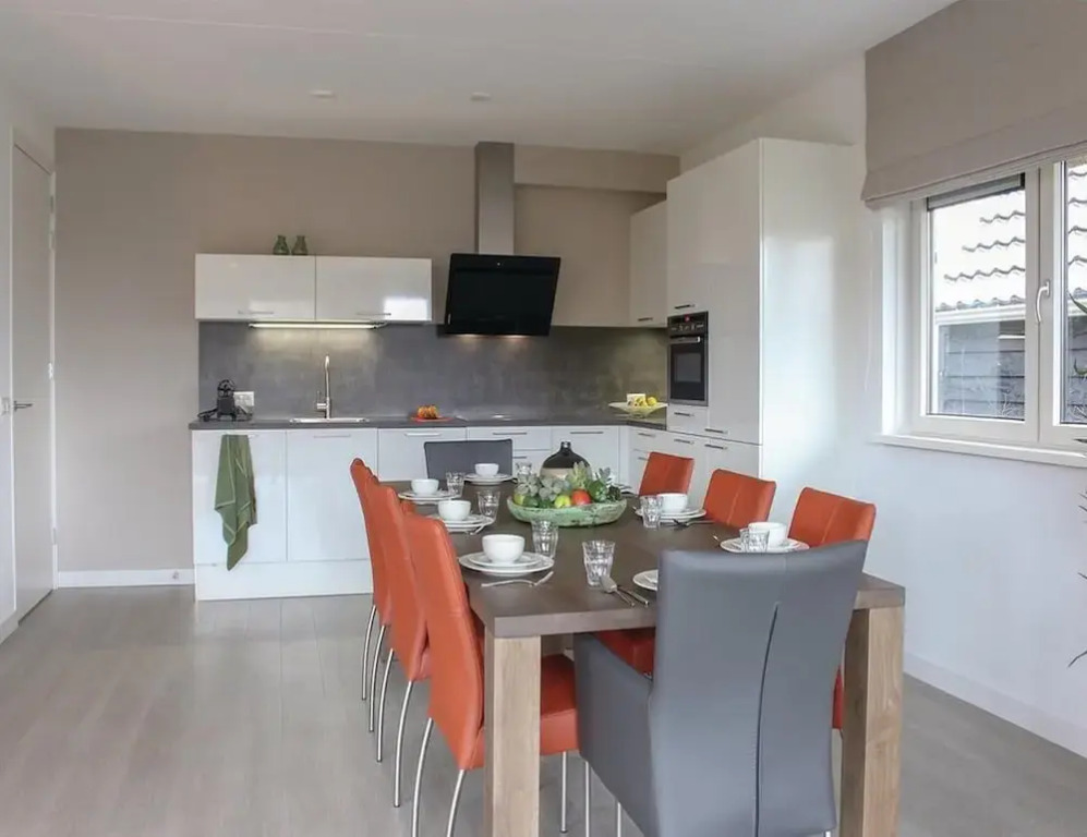 Villa in Friesland with Sauna and Jetty