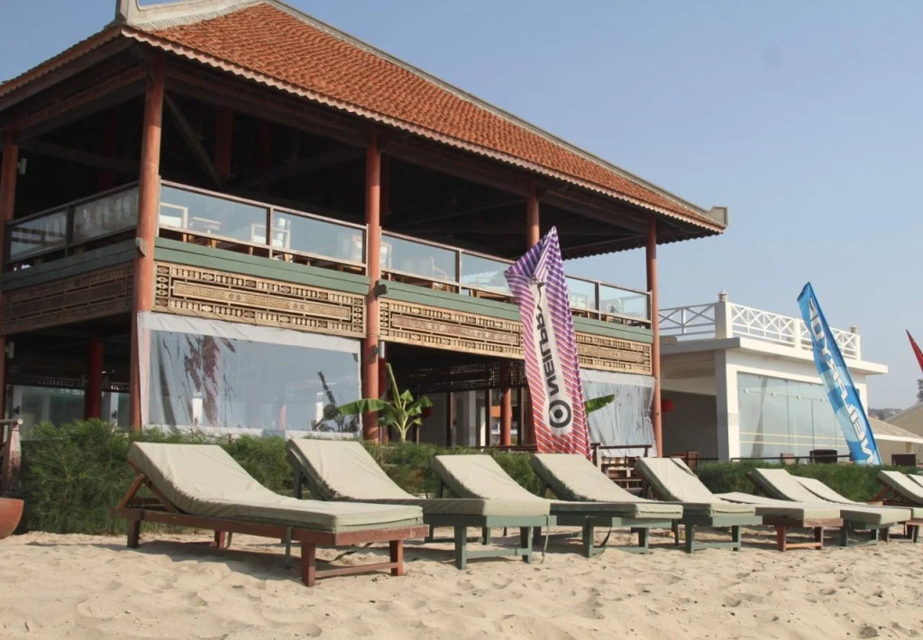 Full Moon Village Resort