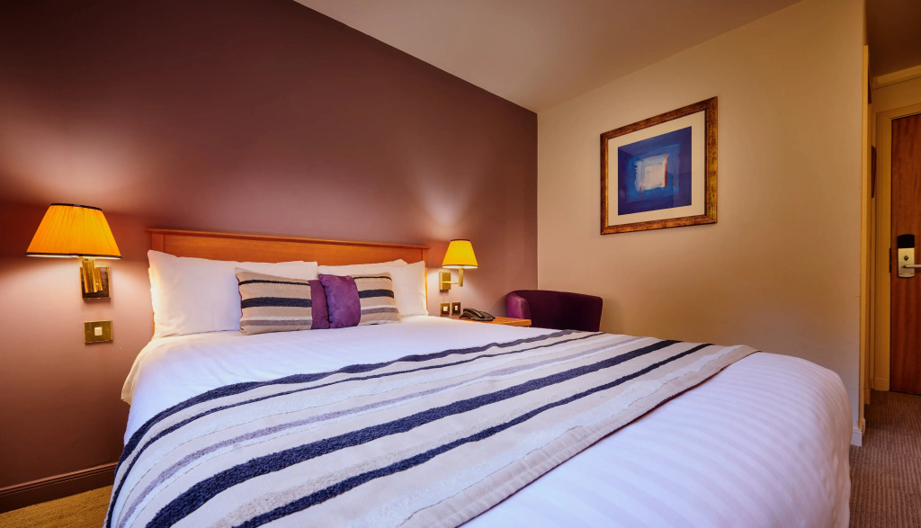 Stirling Court Hotel