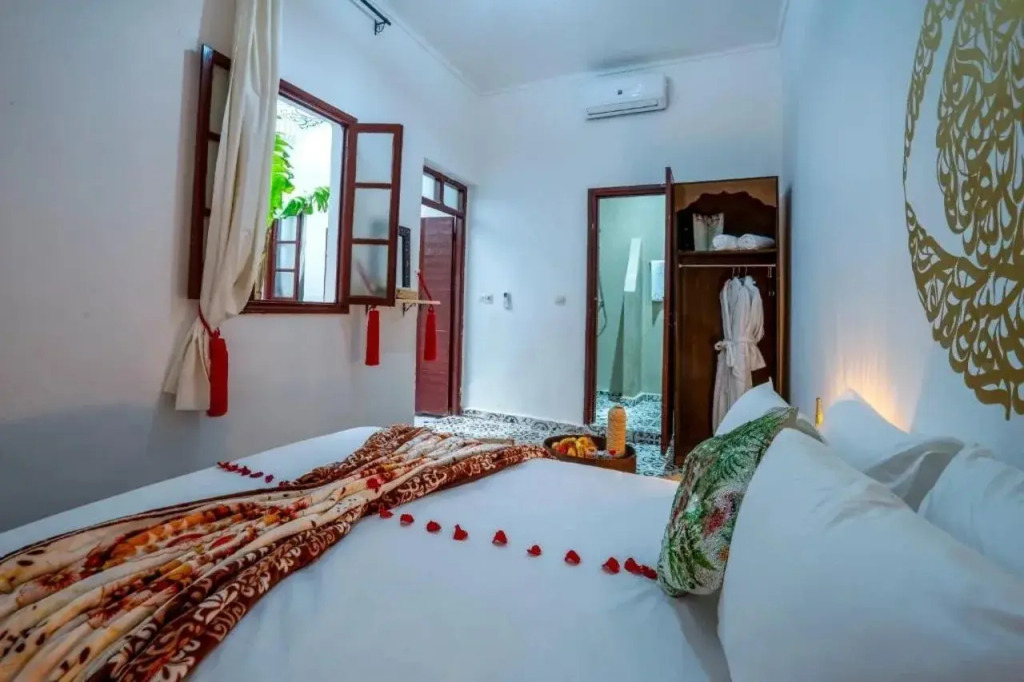 Riad Loriental And Spa