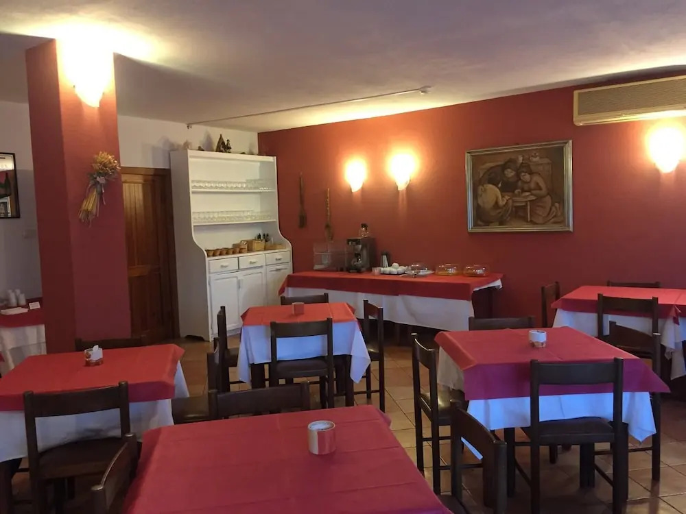 Hotel Sandalion
