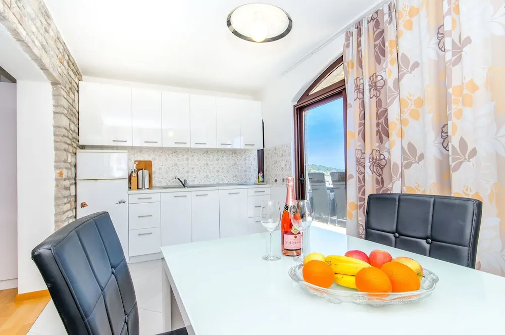 Apartments Drazen
