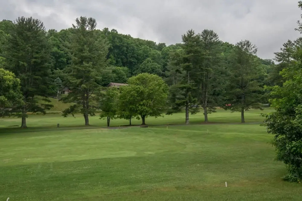 Scenic 2BR Condo w Porch Pool Near Slope Trails