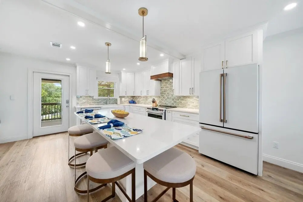 30a Hideaway 2 Bedroom Townhouse by RedAwning