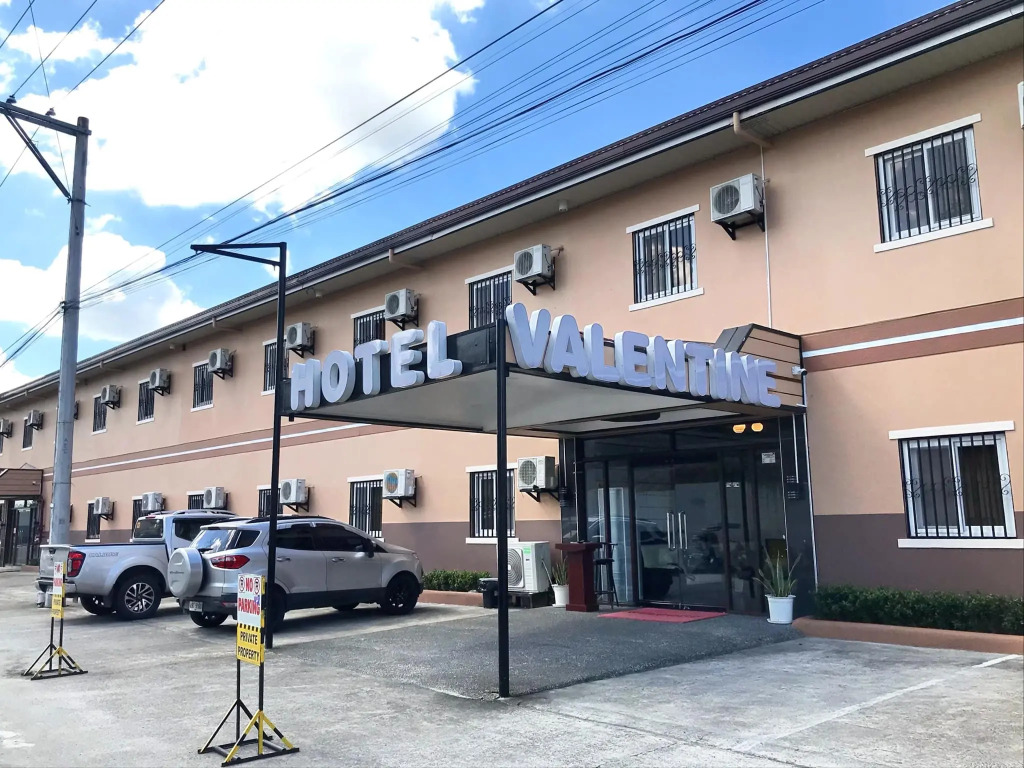 Valentine Park Hotel