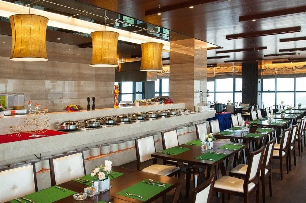 Easco Hotel