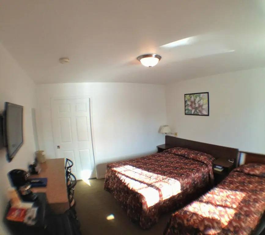 Col-Pacific Motel