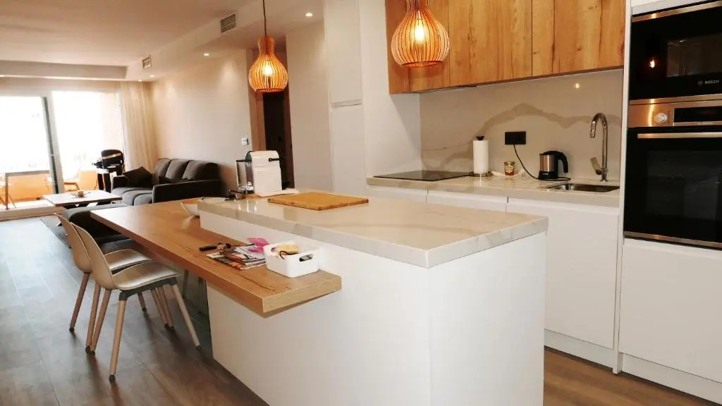 Beautiful Penthouse apartment on Golden mile, near beach