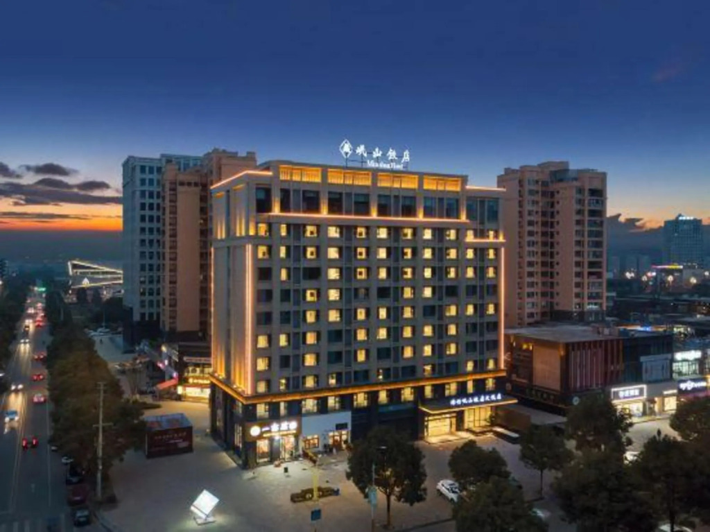 Minshan Hotel (Mianzhu Tianyue Store)