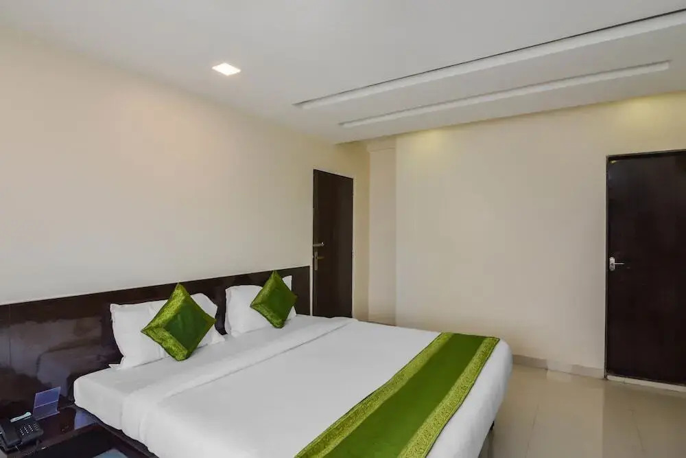 Mahalaxmi Executive By Treebo