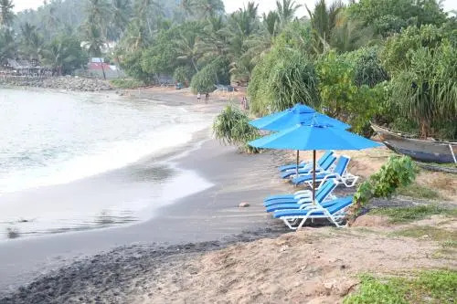 Tropical Inn