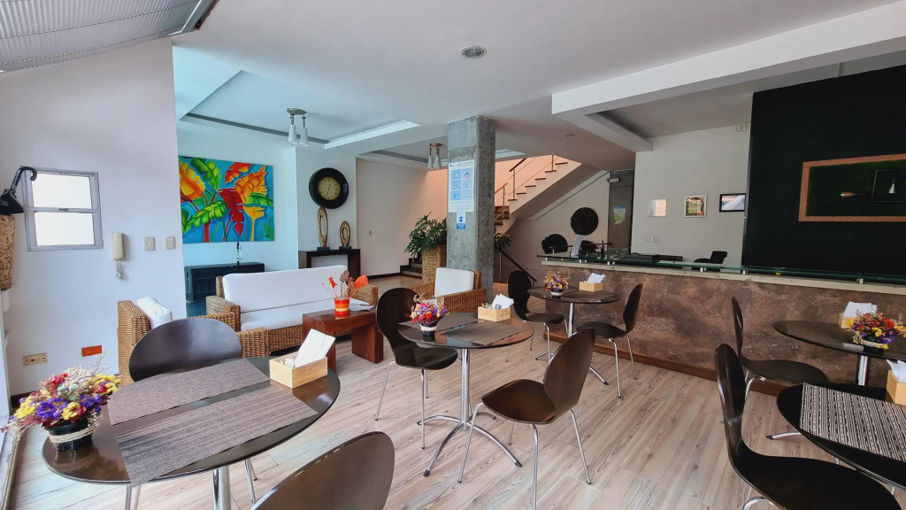 Habitat Suites Hotel By GHO Hoteles