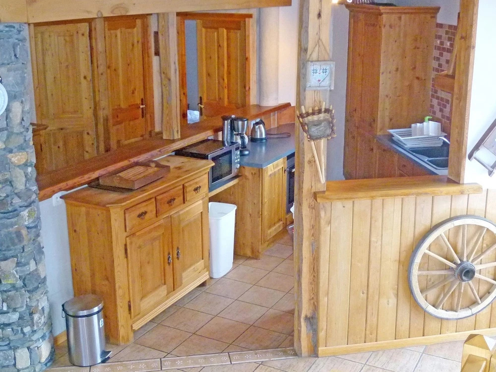 New and Very Comfortable Chalet With Many Facilities