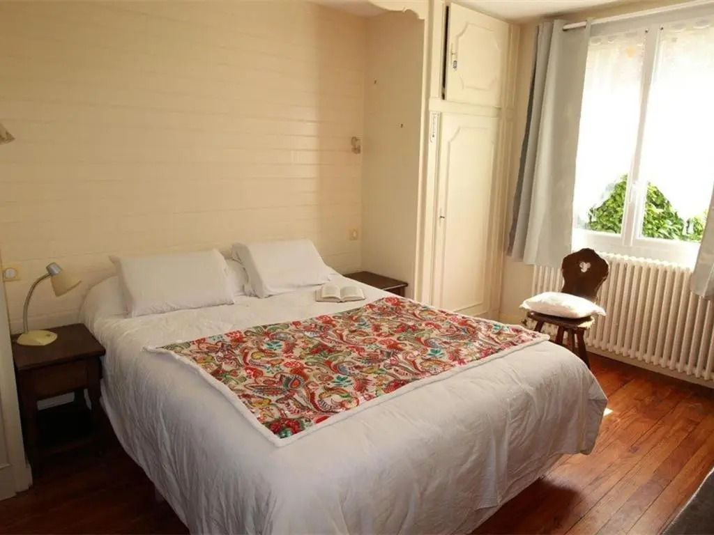 Appartement Bagnères-de-Luchon, 3 pièces, 6 personnes - FR-1-313-177