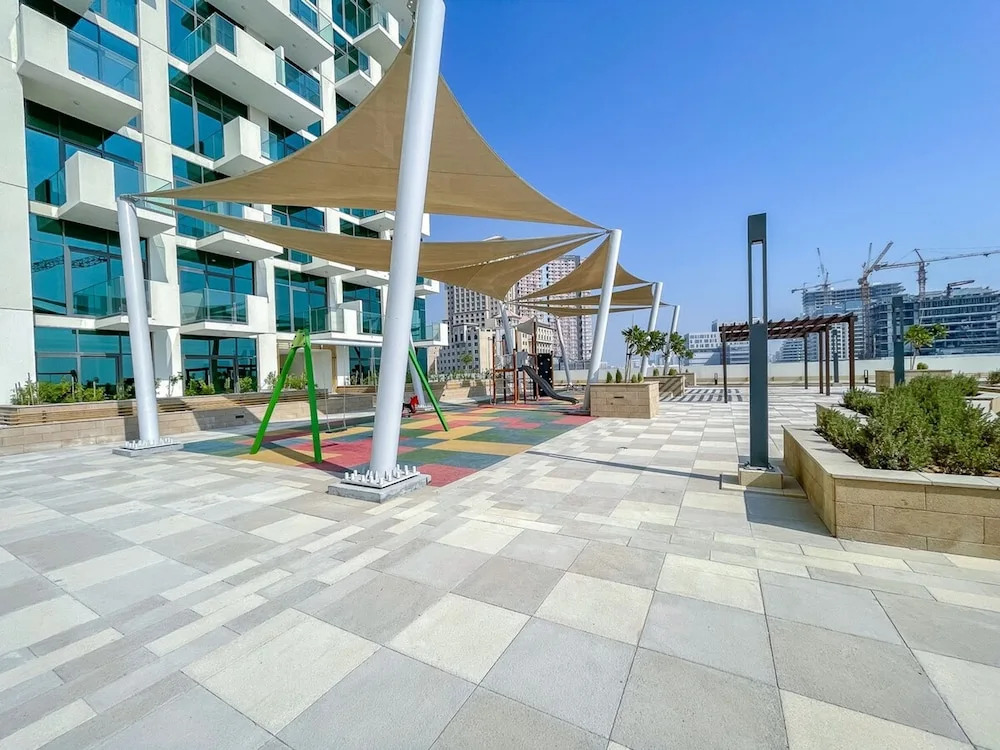 Wonderful Studio Apartment With Balcony at Farhad Azizi