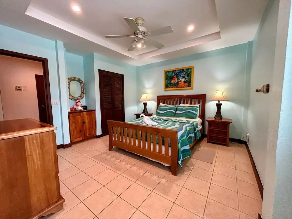 Miramar Villas