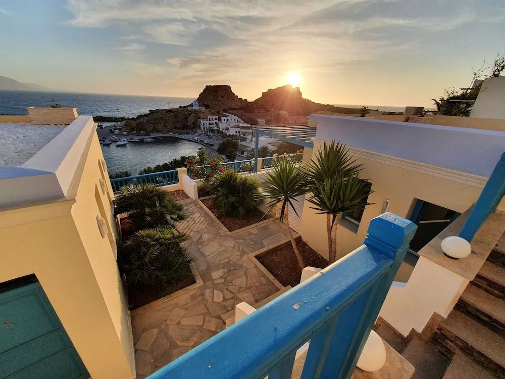 Finiki Villas