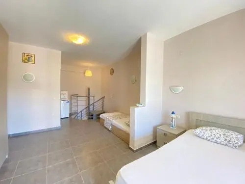 EllinFos Apartments