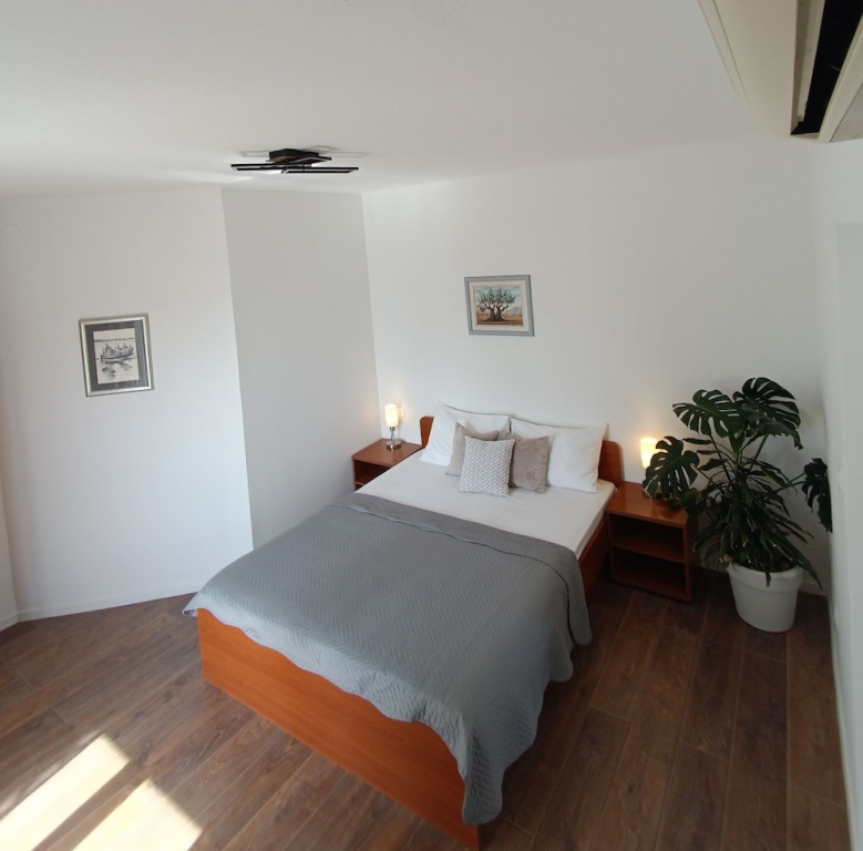 Apartments Josip